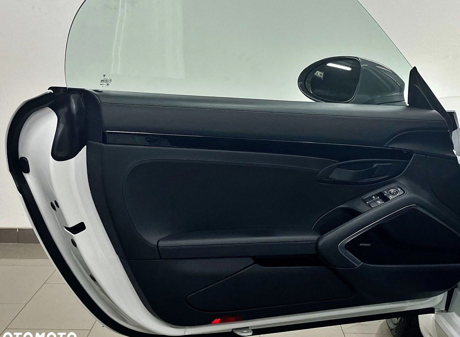 Porsche 718 Boxster cena 319000 przebieg: 35208, rok produkcji 2020 z Andrychów małe 781